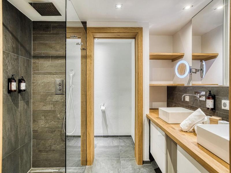 Puradies Hotel & Chalets image