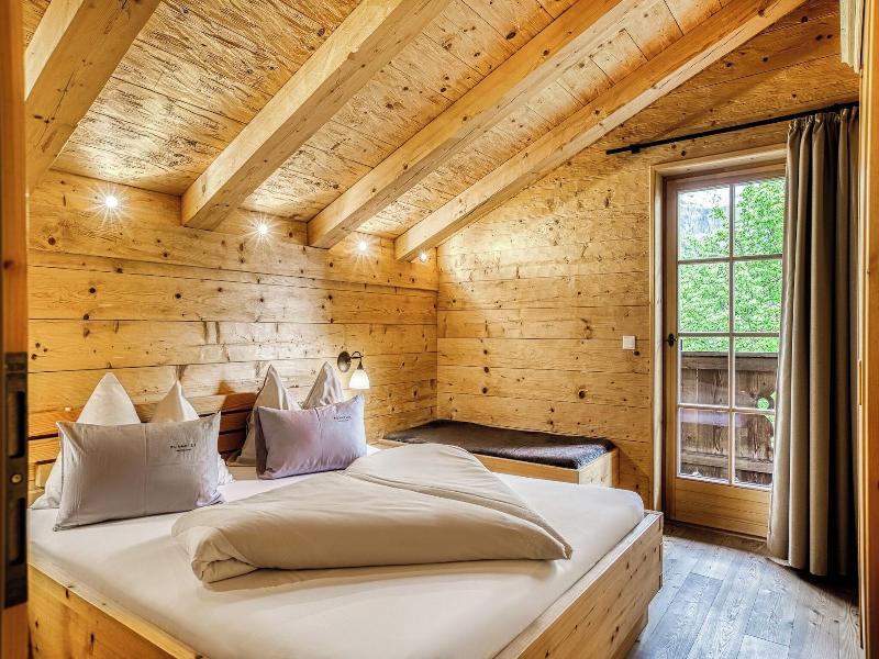 Puradies Hotel & Chalets image