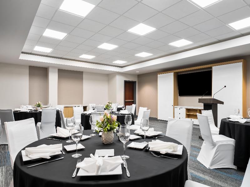 Hyatt House Orlando International Drive image
