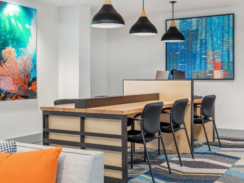 Hyatt House Orlando International Drive image