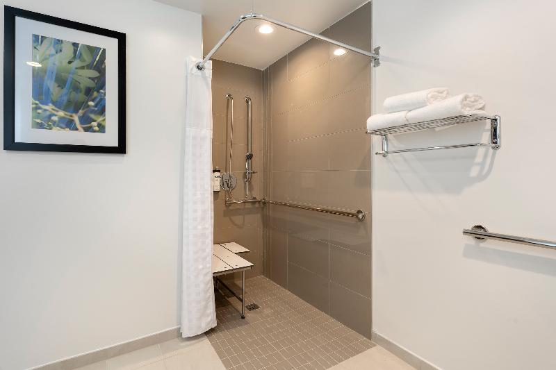 Hyatt House Orlando International Drive image