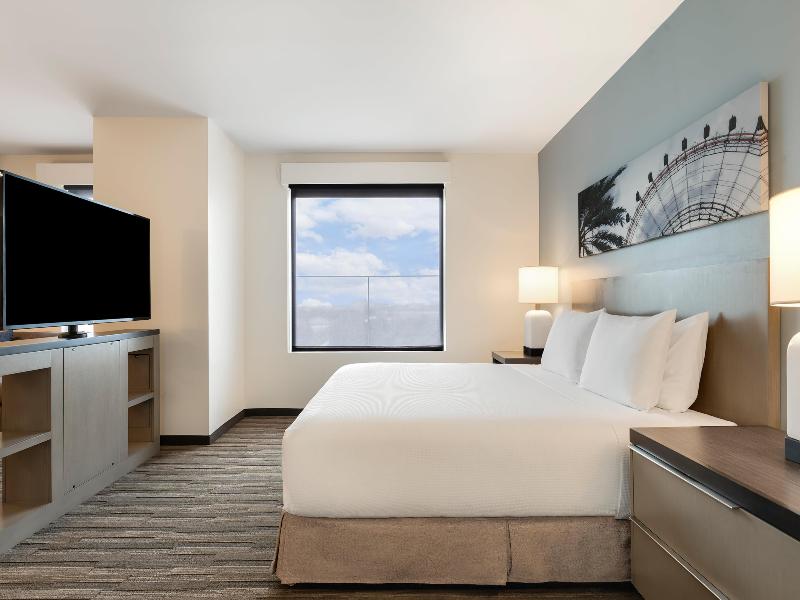 Hyatt House Orlando International Drive image