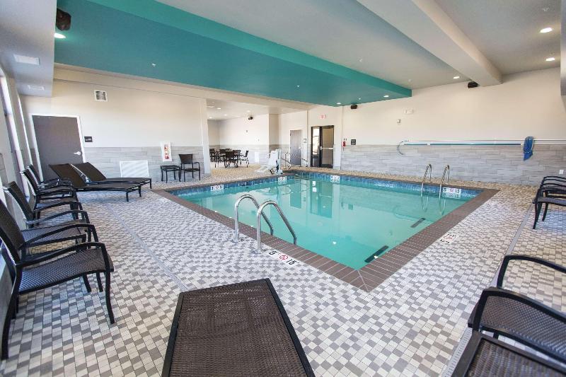 Hampton Inn Mustang image