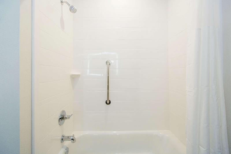 Hampton Inn Mustang image