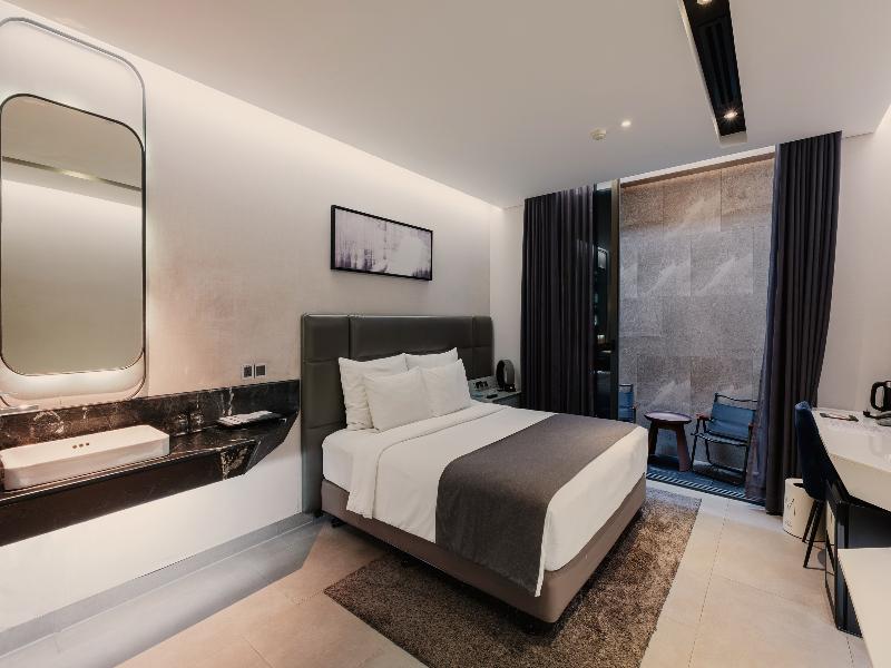 M Hotel Saigon image