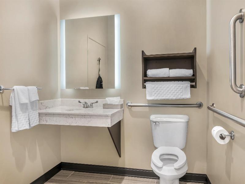 Best Western Plus Parkside Inn & Suites image