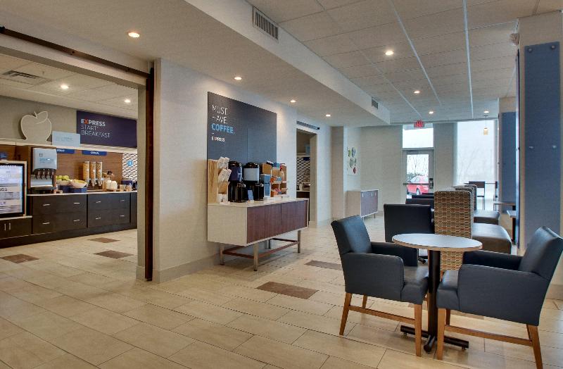 Holiday Inn Express Mt Sterling North image