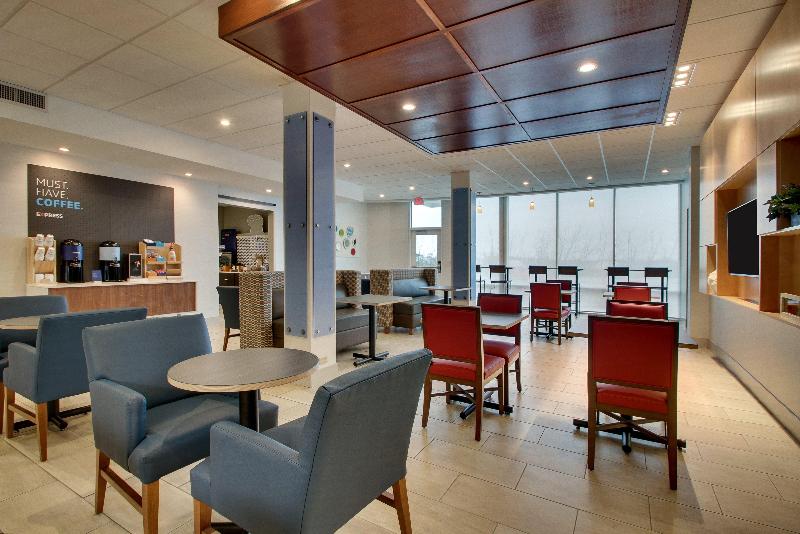 Holiday Inn Express Mt Sterling North image