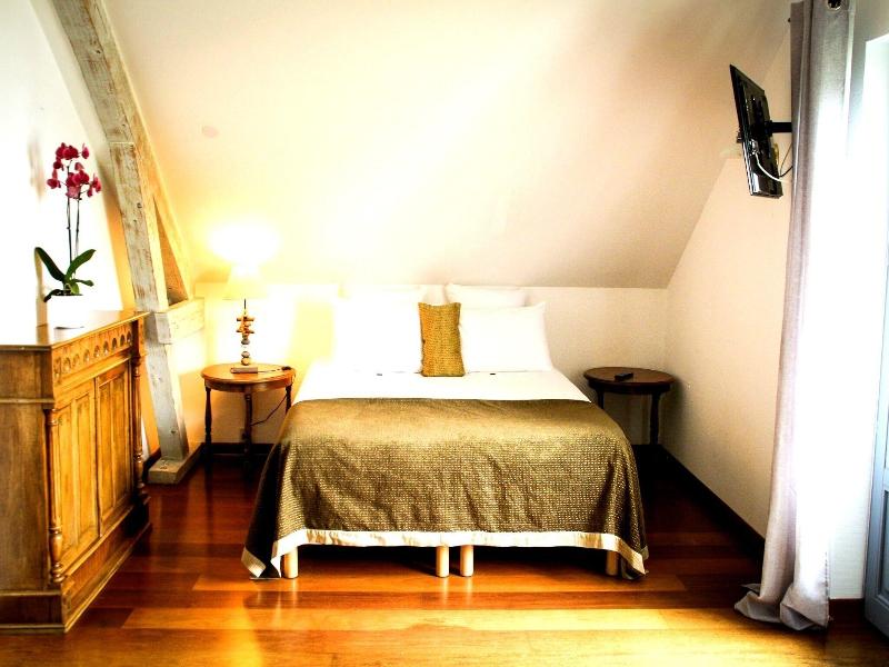Hôtel Le Jules Verne image