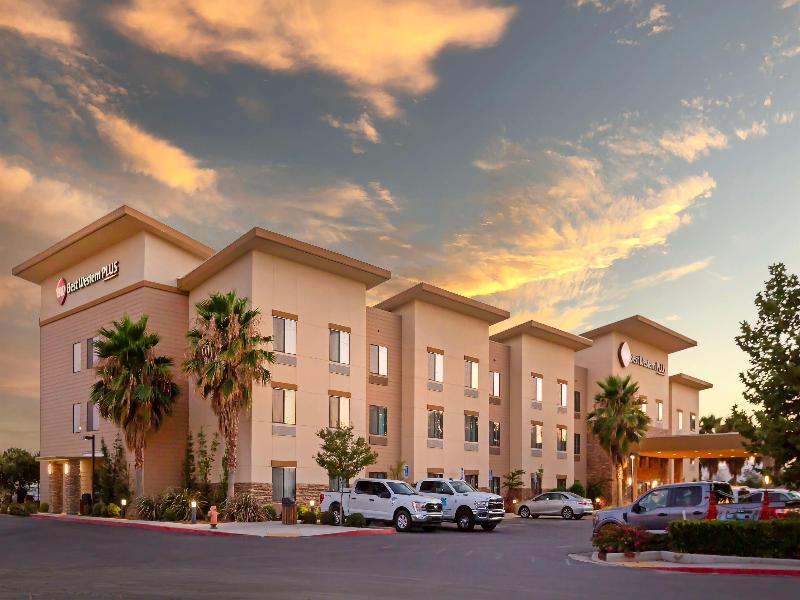 Best Western Plus Coalinga Inn image