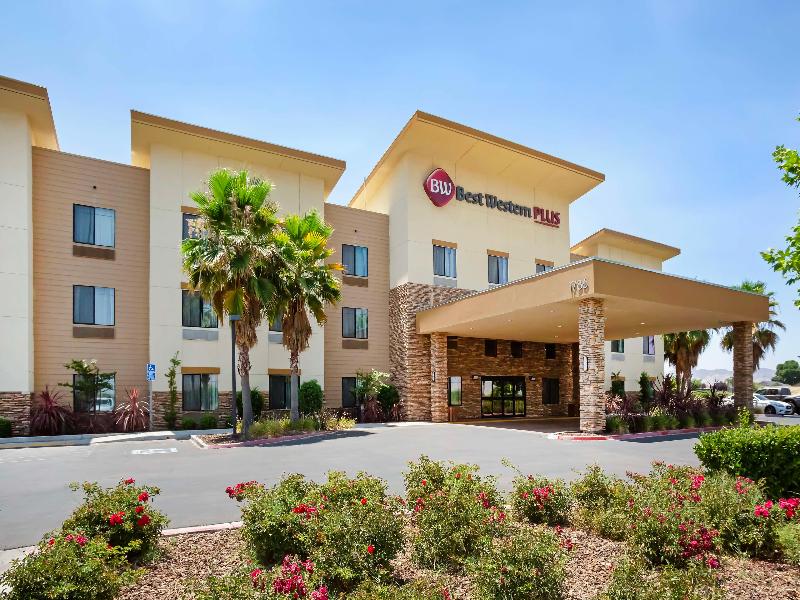 Best Western Plus Coalinga Inn image