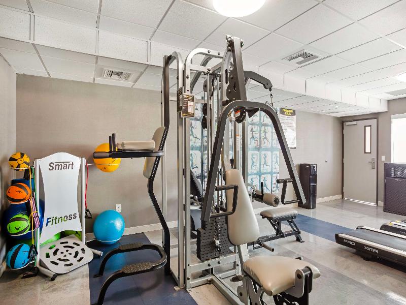 Best Western Plus Coalinga Inn image