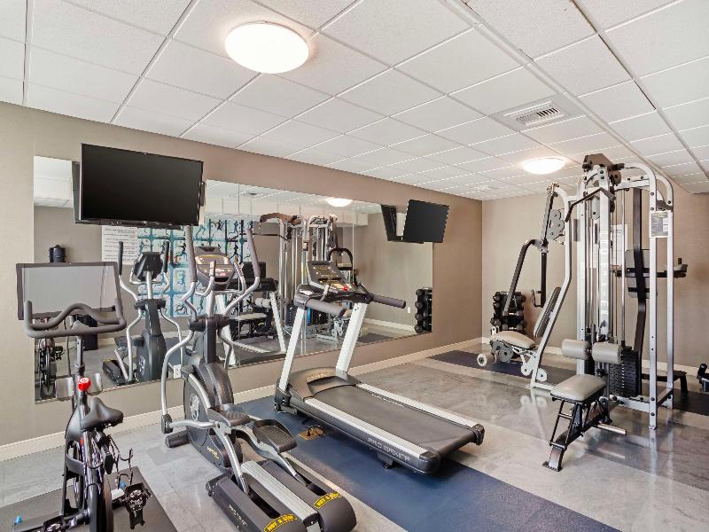 Best Western Plus Coalinga Inn image