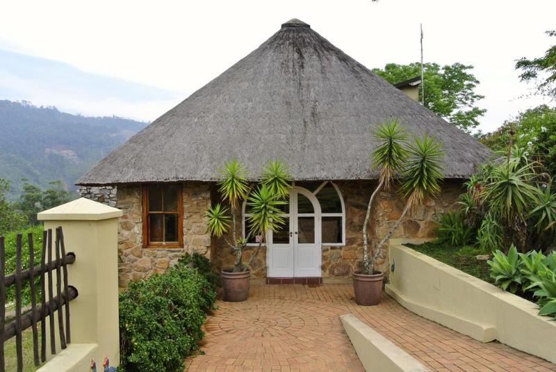 Hotel Emafini Country Lodge & Conference Centre