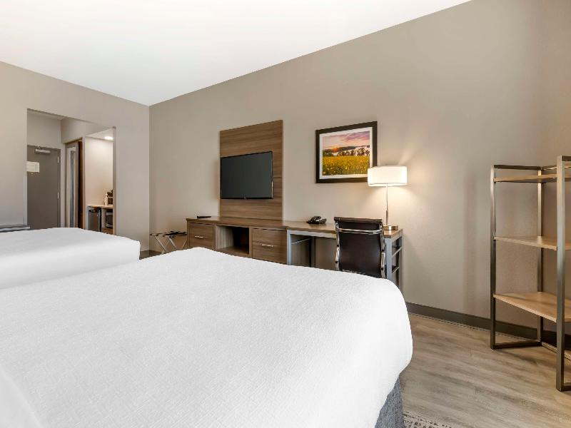 Best Western Plus Lacrescent / Lacrosse image
