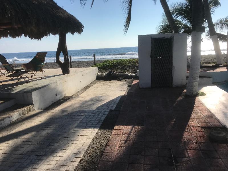 Cuyutlan Holistico