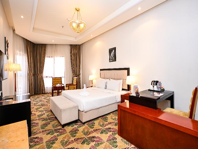 Red Castle Hotel Sharjah image