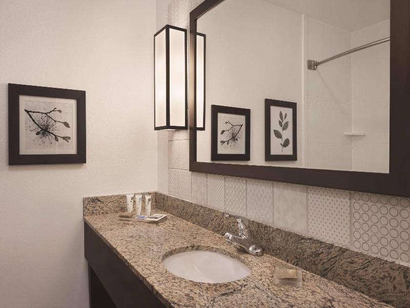 Country Inn & Suites By Radisson, Abingdon, Va image