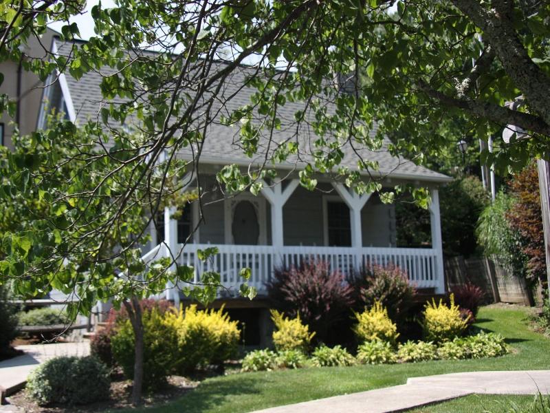 Boxwood Lodge