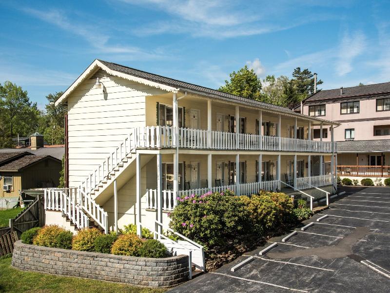 Boxwood Lodge