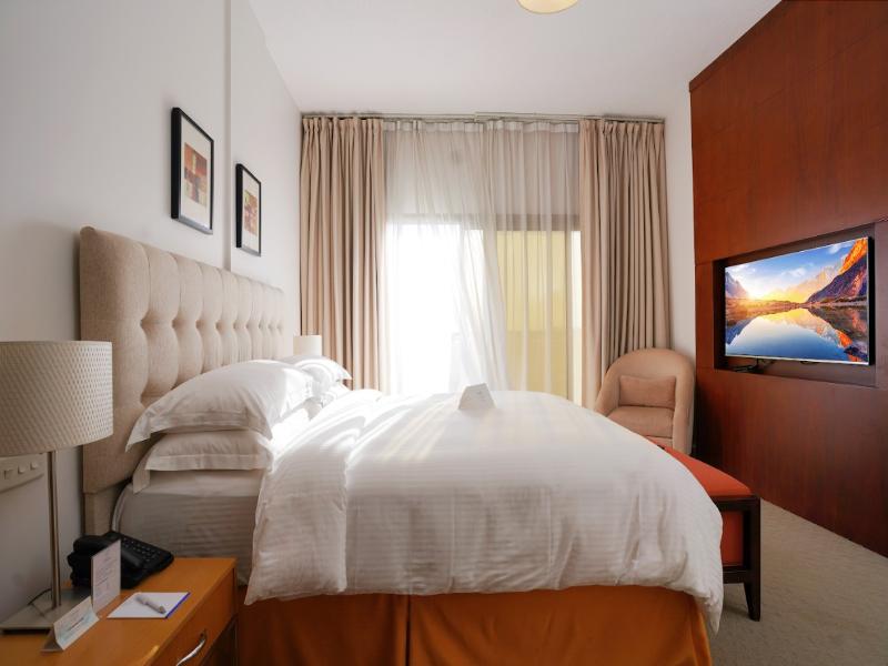Al Reem Village Hotel image