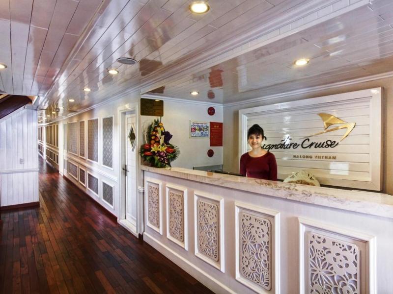 Signature Halong Cruise image