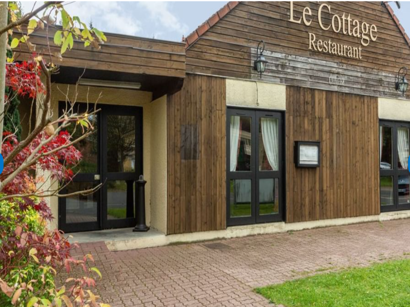 Hotel The Originals Bruay la Buissiere Le Cottage image