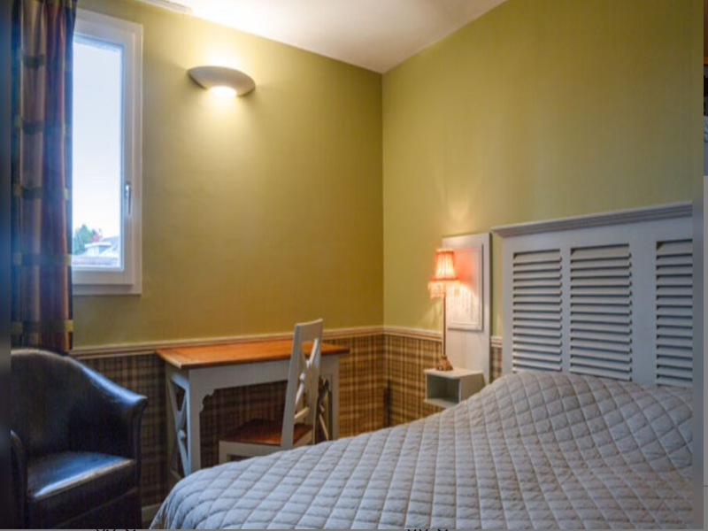 Hotel The Originals Bruay la Buissiere Le Cottage image