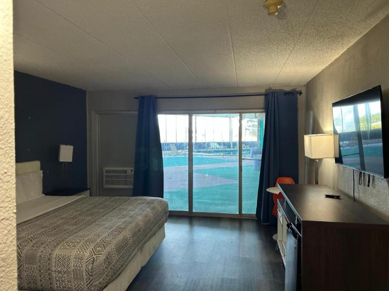 Twin City Inn & Suites image