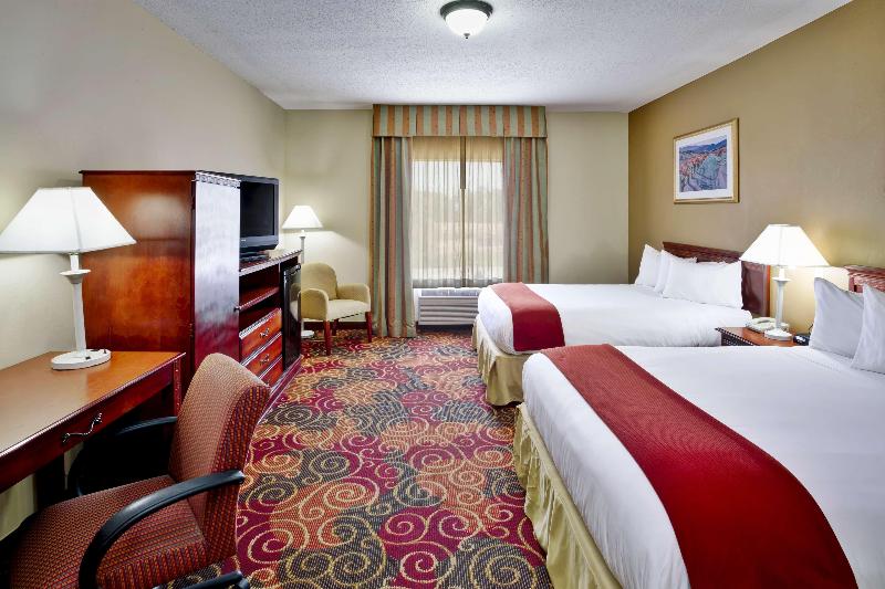 Quality Inn & Suites Monroeville image