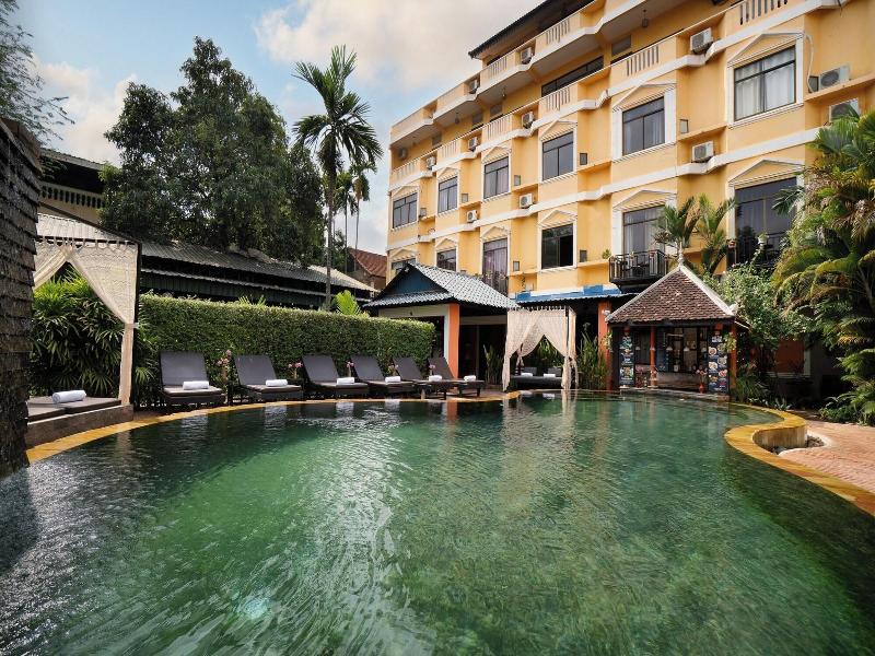 Central Privilege Hotel image