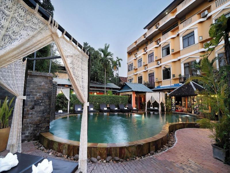 Central Privilege Hotel image