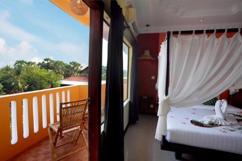 Central Privilege Hotel image