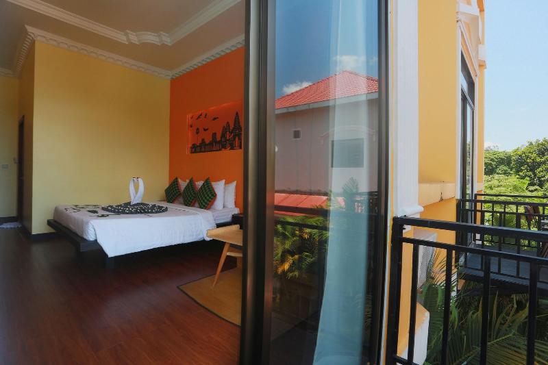 Central Privilege Hotel image