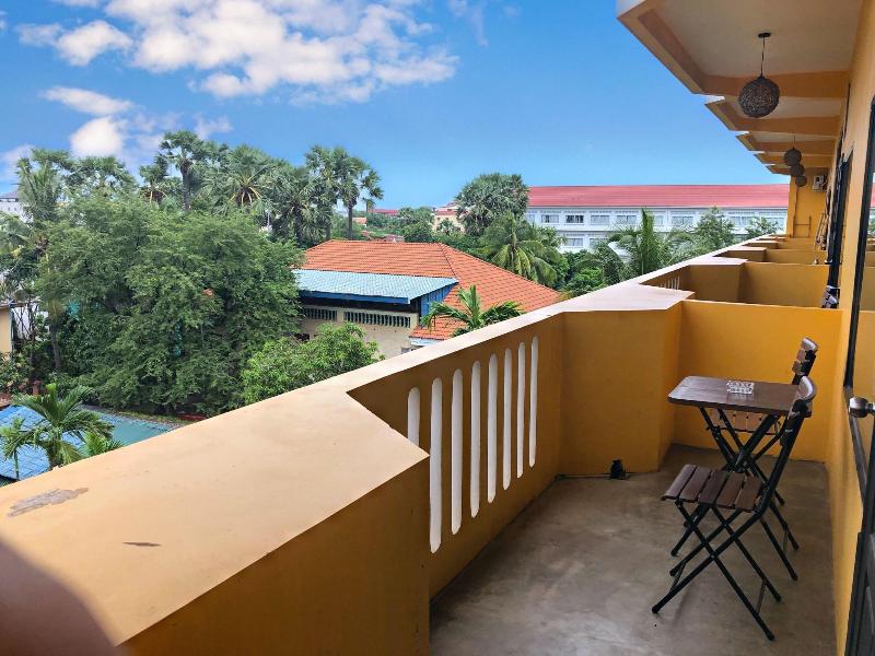 Central Privilege Hotel image