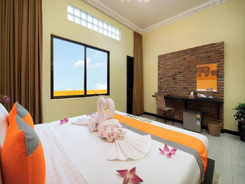 Central Privilege Hotel image
