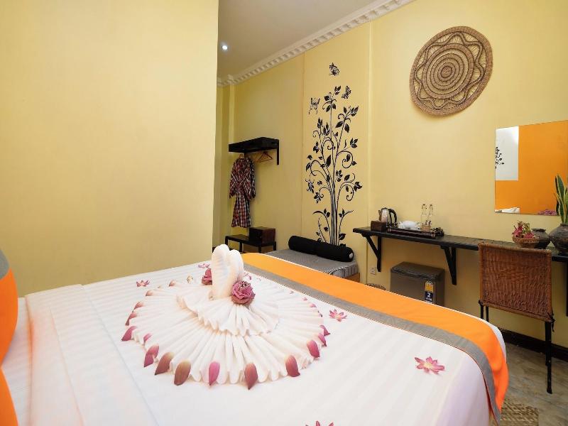 Central Privilege Hotel image