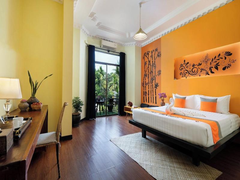 Central Privilege Hotel image