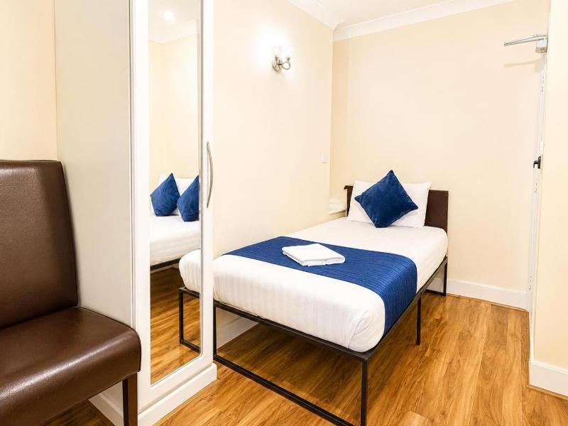 King's Cross Hotel image