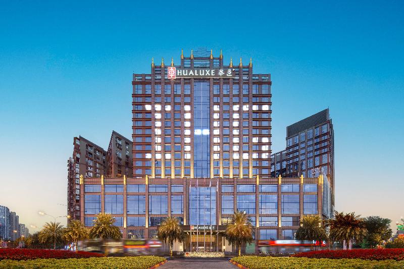 HUALUXE Leshan, an IHG hotel image