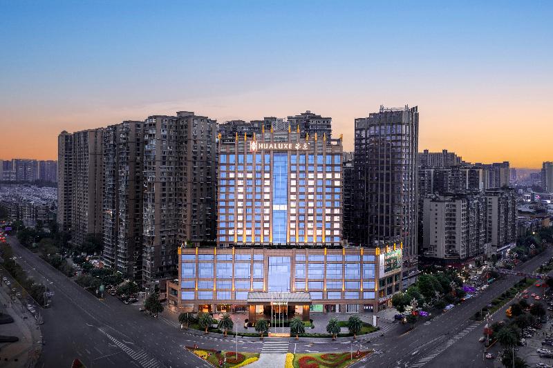 HUALUXE Leshan, an IHG hotel image