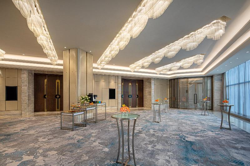 HUALUXE Leshan, an IHG hotel image