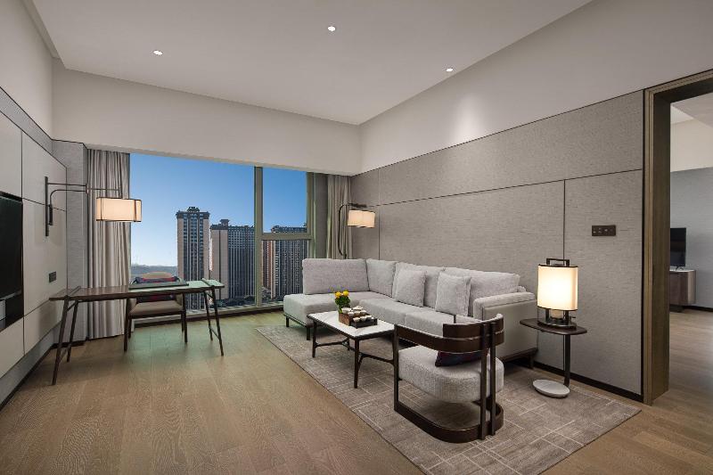 HUALUXE Leshan, an IHG hotel image