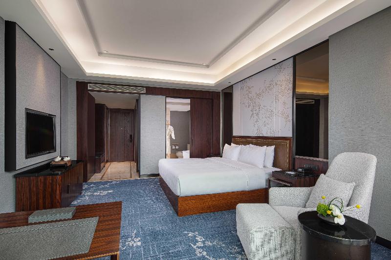 HUALUXE Leshan, an IHG hotel image