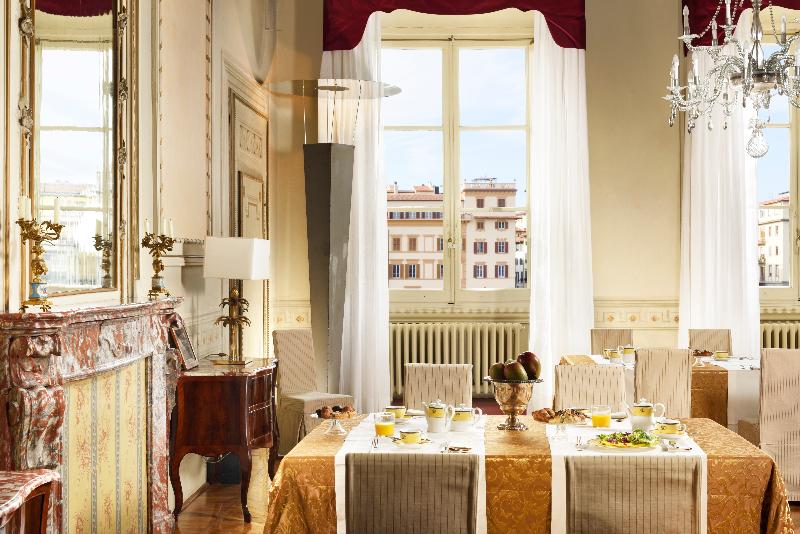 Leone Blu Suites | UNA Esperienze image
