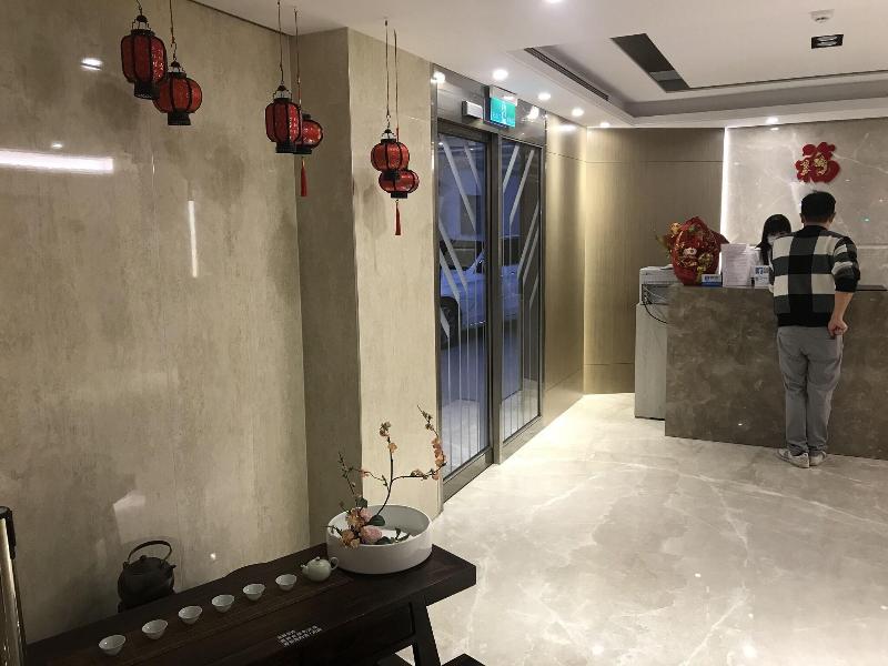 Golden Garden Hotel image