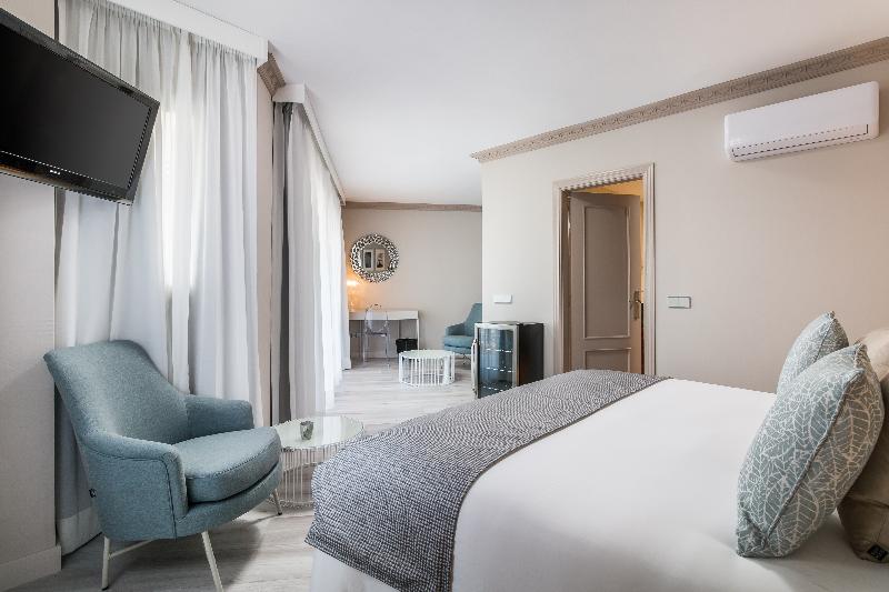 B51 Boutique Hotel Puerto Banus image
