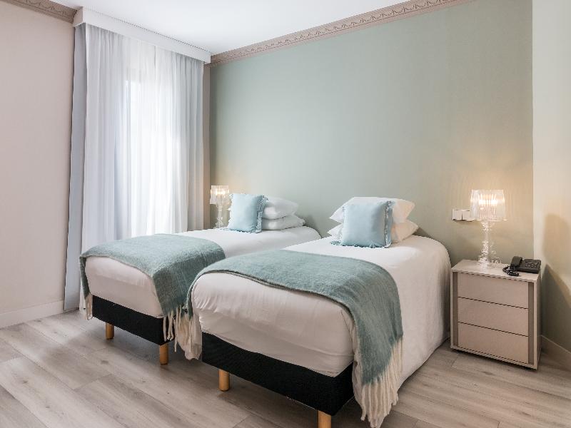 B51 Boutique Hotel Puerto Banus image