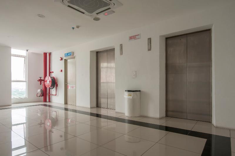 Summit Signature Hotel OUG Kuala Lumpur image