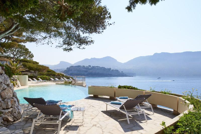 Les Roches Blanches de Cassis image